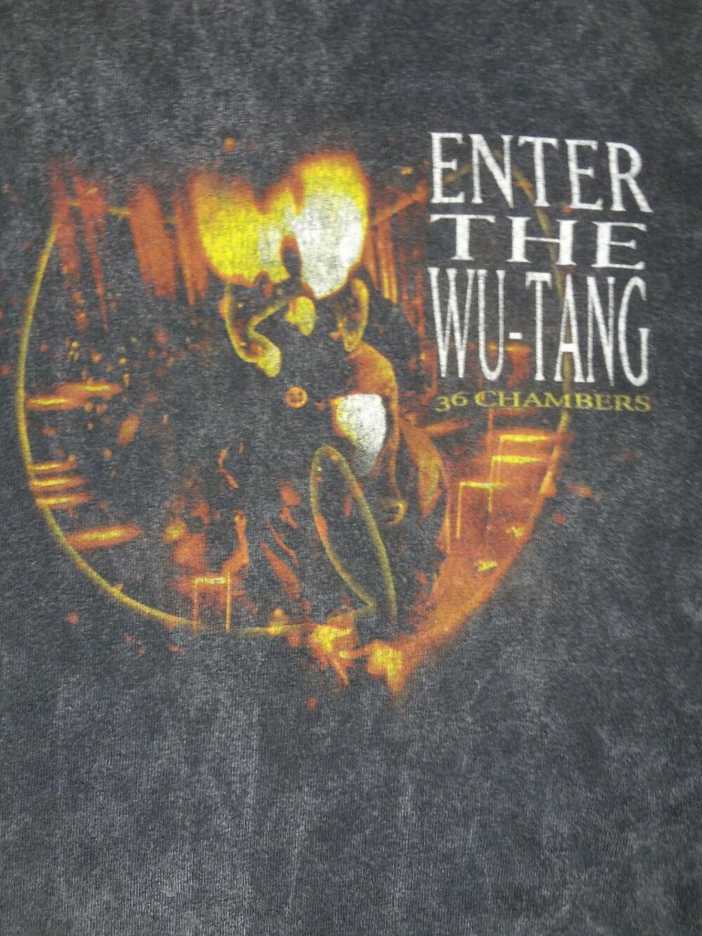 WU-TANG CLAN ENTER THE 36 CHAMBERS - GRAY MEDIUM T-SHIRT L779 (SIDE KNOT C PICS)